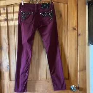 listing-status-banner